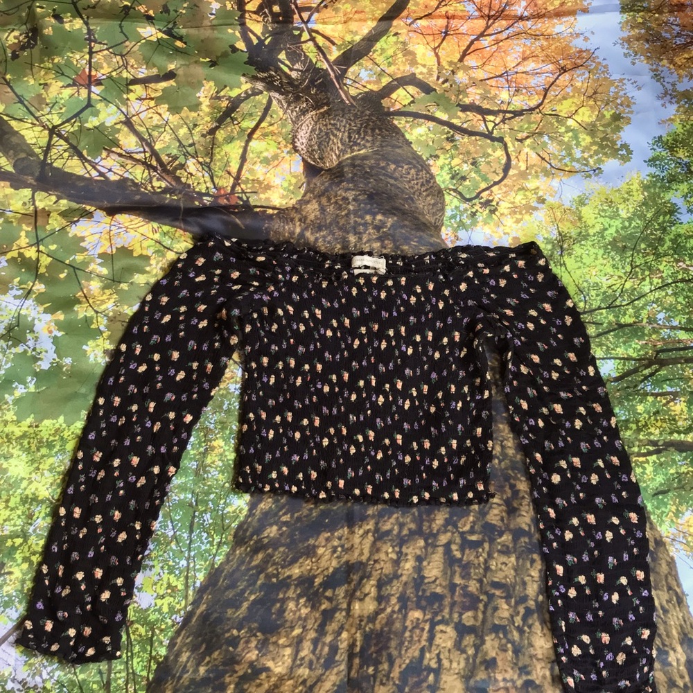 UO floral off the shoulder top